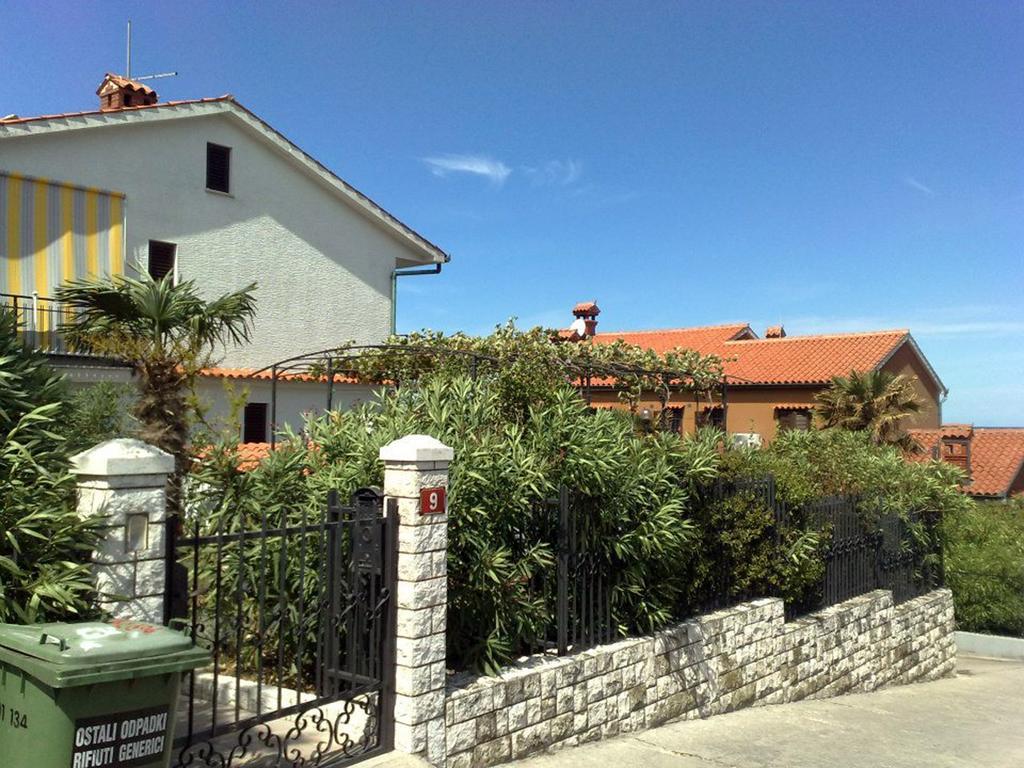 Apartments Kolorček Izola Buitenkant foto
